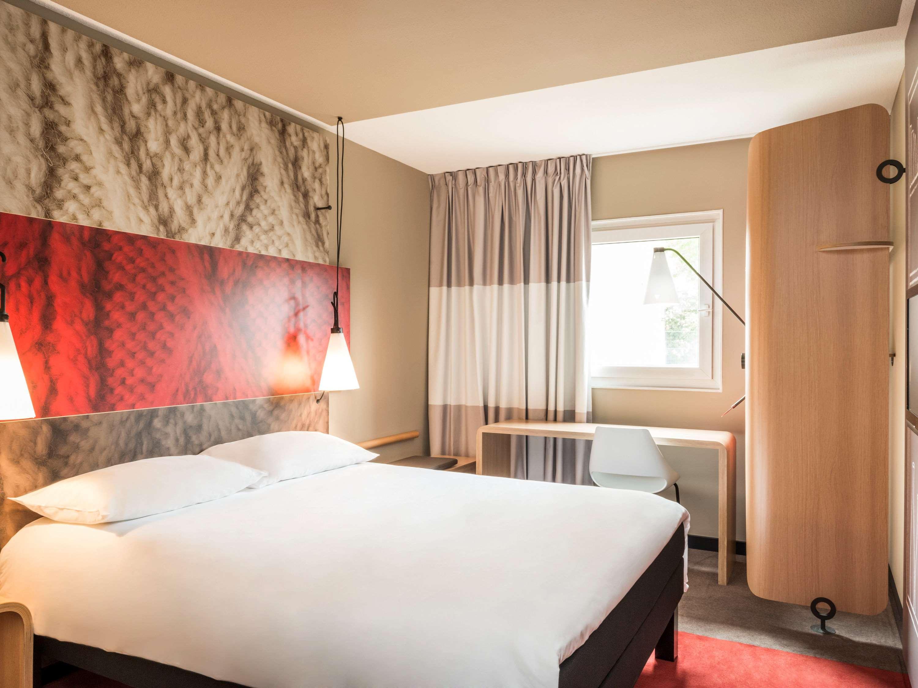 Hotel Ibis Dijon Gare Exterior foto