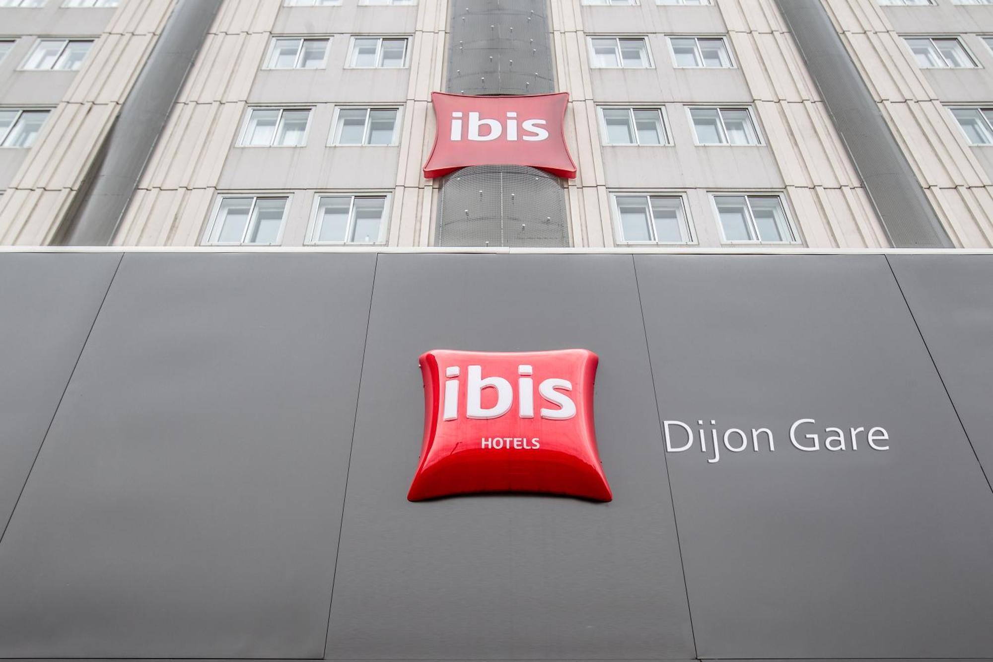 Hotel Ibis Dijon Gare Exterior foto