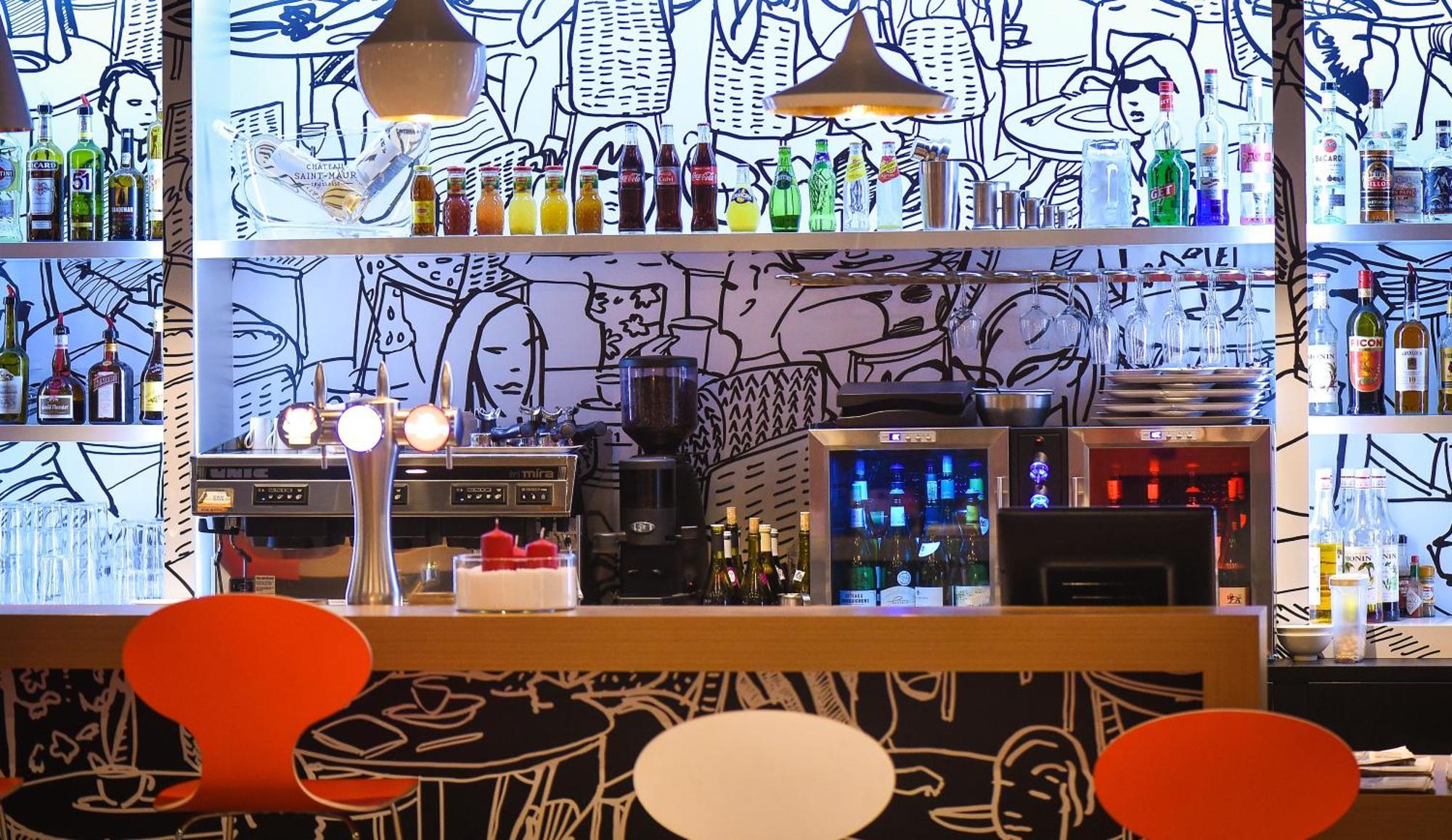 Hotel Ibis Dijon Gare Exterior foto